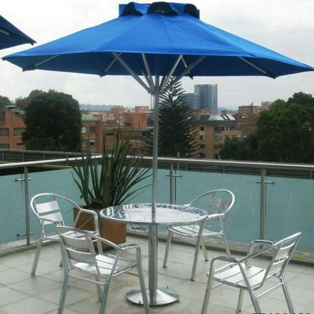 Parasol tipo sombrilla para terraza y restaurante en Bogotá - Carpas De Cubrir